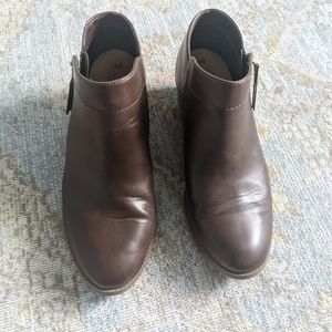 Time and Tru Brown Ankle Boots